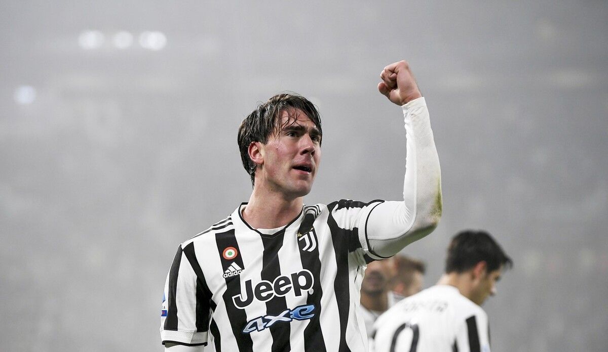 终于能拿分了，欧冠四战全败的本菲卡和阿贾克斯下轮直接交手