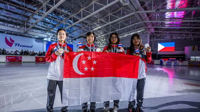 希勒：谢什科和哈兰德很像，毫不怀疑他在英超会踢得很舒服（希勒：谢什科与哈兰德风格相近，我坚信他能轻松适应英超）