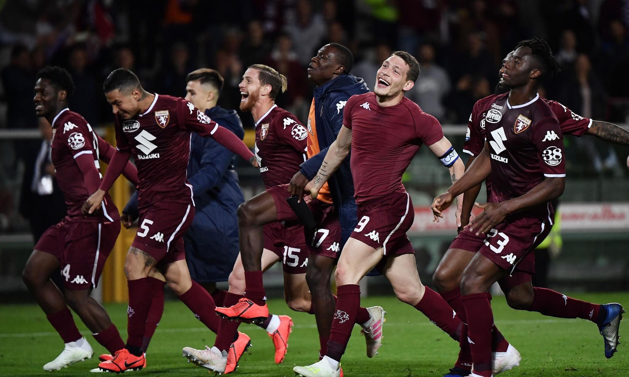 多特vs霍芬海姆：吉拉西、扬-科托、安塞尔米诺首发（多特蒙德对阵霍芬海姆：吉拉西、扬-科托、安塞尔米诺先发登场）