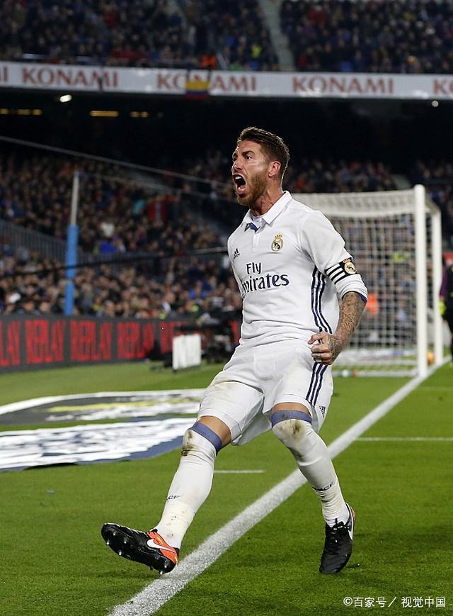 卡卢卢：斯帕莱蒂要求很高；我们可以随时切换三后卫或四后卫（卡卢卢：斯帕莱蒂要求严格，我们能随时在三后卫与四后卫之间切换）