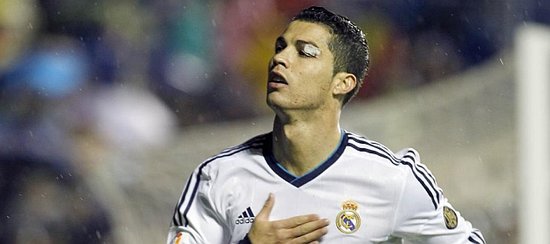 造乌龙+红牌，库库雷利亚当选切尔西vs巴萨全场最佳球员（逼出乌龙又造红牌，库库雷利亚荣膺切尔西战巴萨全场最佳）