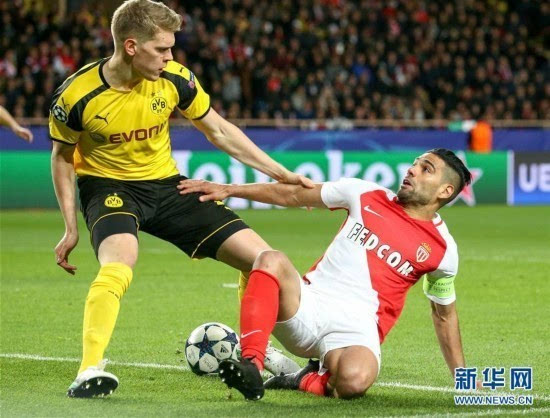 曼联计划打破转会纪录，签下埃利奥特·安德森和马特塔，争夺关键球员。（曼联欲刷新转会纪录，追逐埃利奥特·安德森与马特塔，力争关键目标）